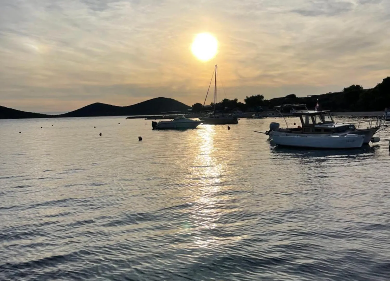 Hotel Marty House Drage 0*,  Kroatien