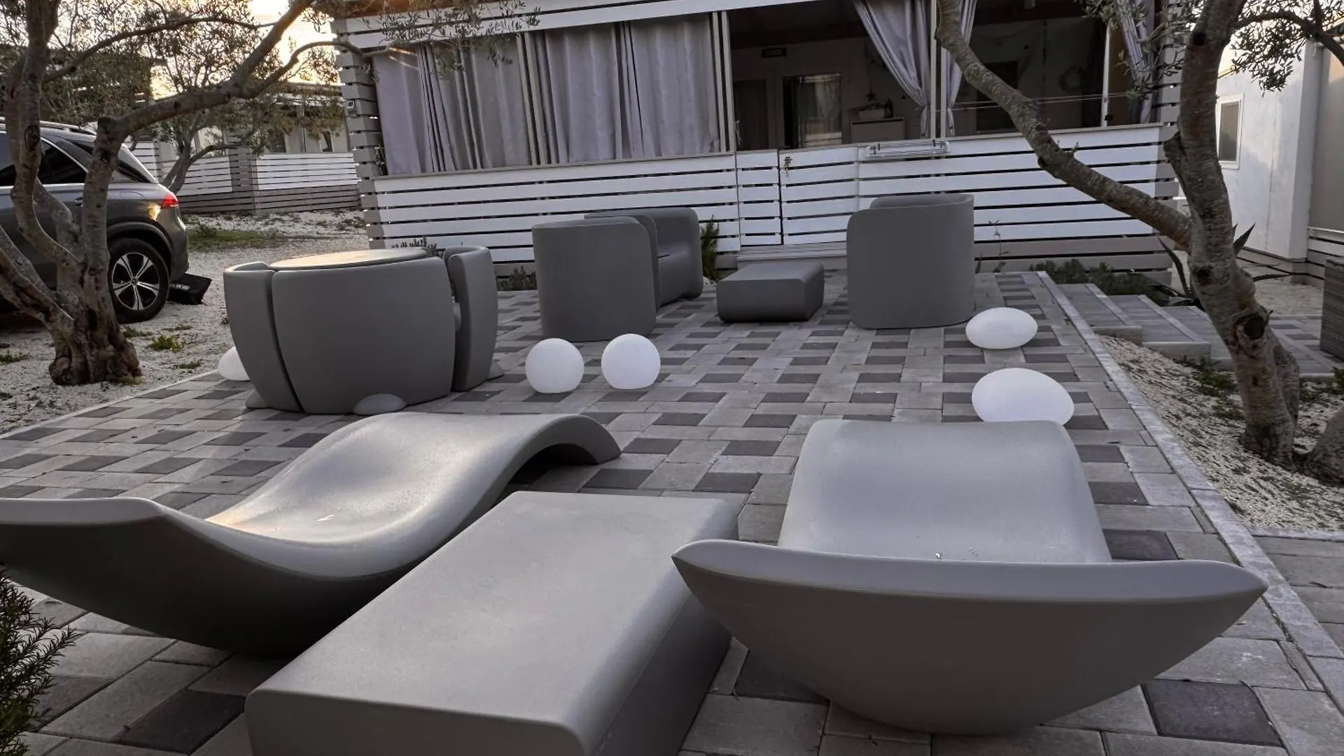 Hotel Marty House Drage Kroatien
