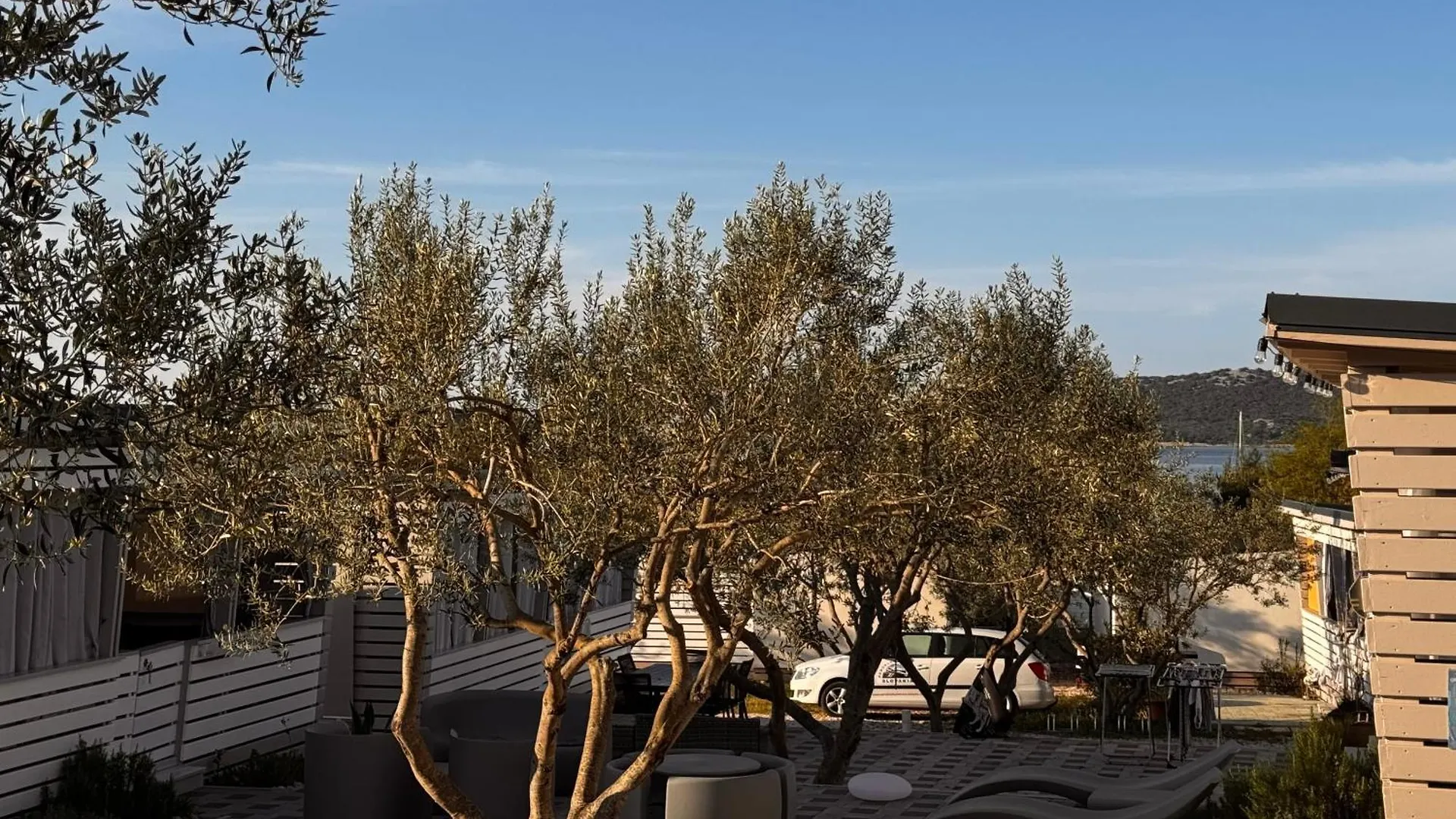 Hotel Marty House Drage Kroatien