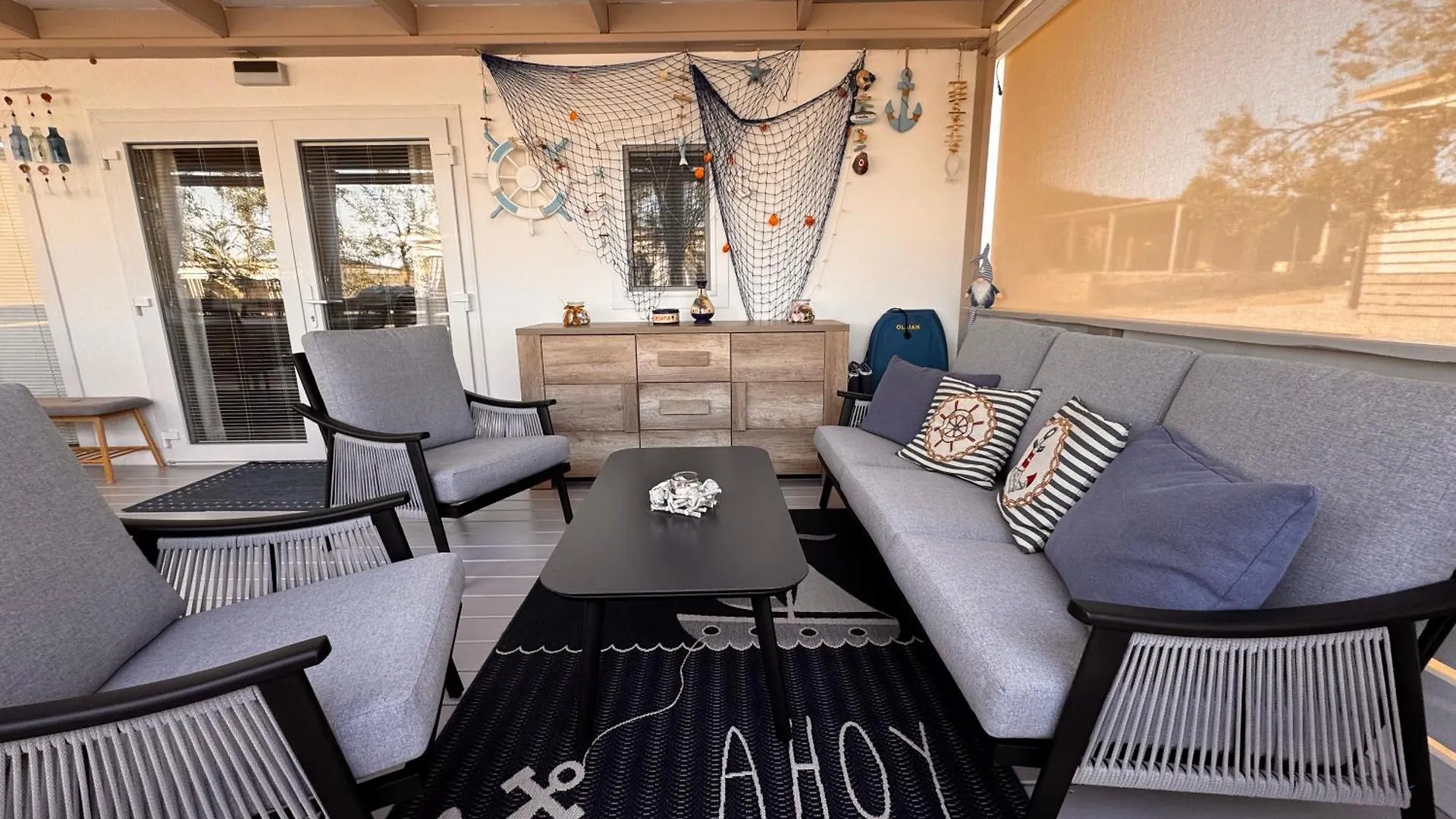 Hotel Marty House Drage 0*,  Kroatien